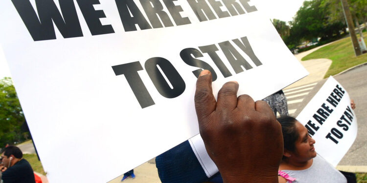 De acuerdo con un comunicado, la marcha de hoy en Immokalee forma parte de la protesta nacional "Un día sin inmigrantes", que se convoca para demostrar la importancia de la inmigración. Fotografía de archivo. EFE/Gerardo Mora