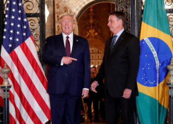 U.S. President Donald Trump hosts a photo-op with Brazilian President Jair Bolsonaro before attending a working dinner at the Mar-a-Lago resort in Palm Beach, Florida, U.S., March 7, 2020. REUTERS/Tom Brenner     TPX IMAGES OF THE DAY