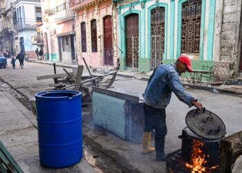 Foto vía AFP / Yamil Lage